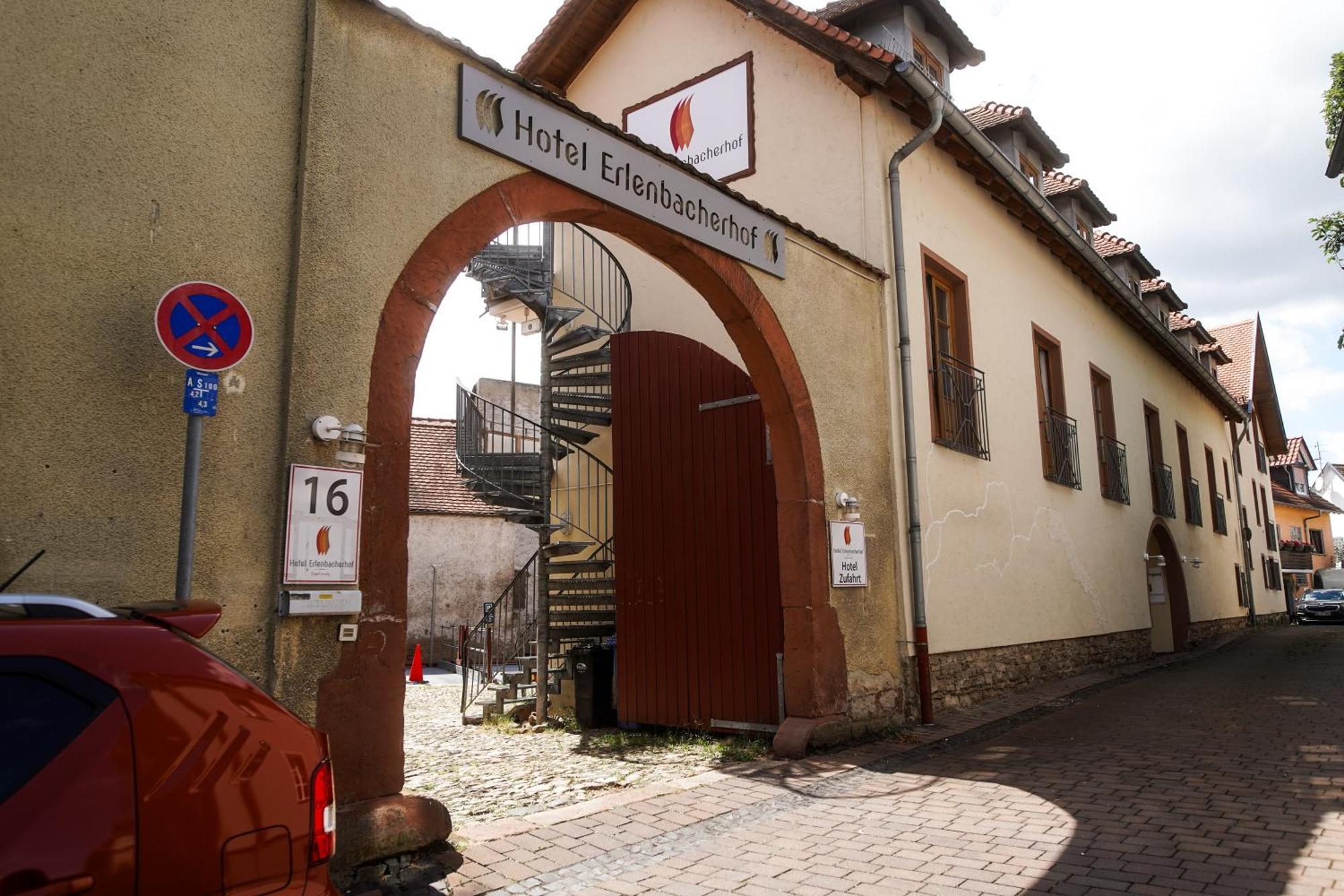 Hotel Erlenbacher Hof Bad Homburg vor der Höhe Esterno foto