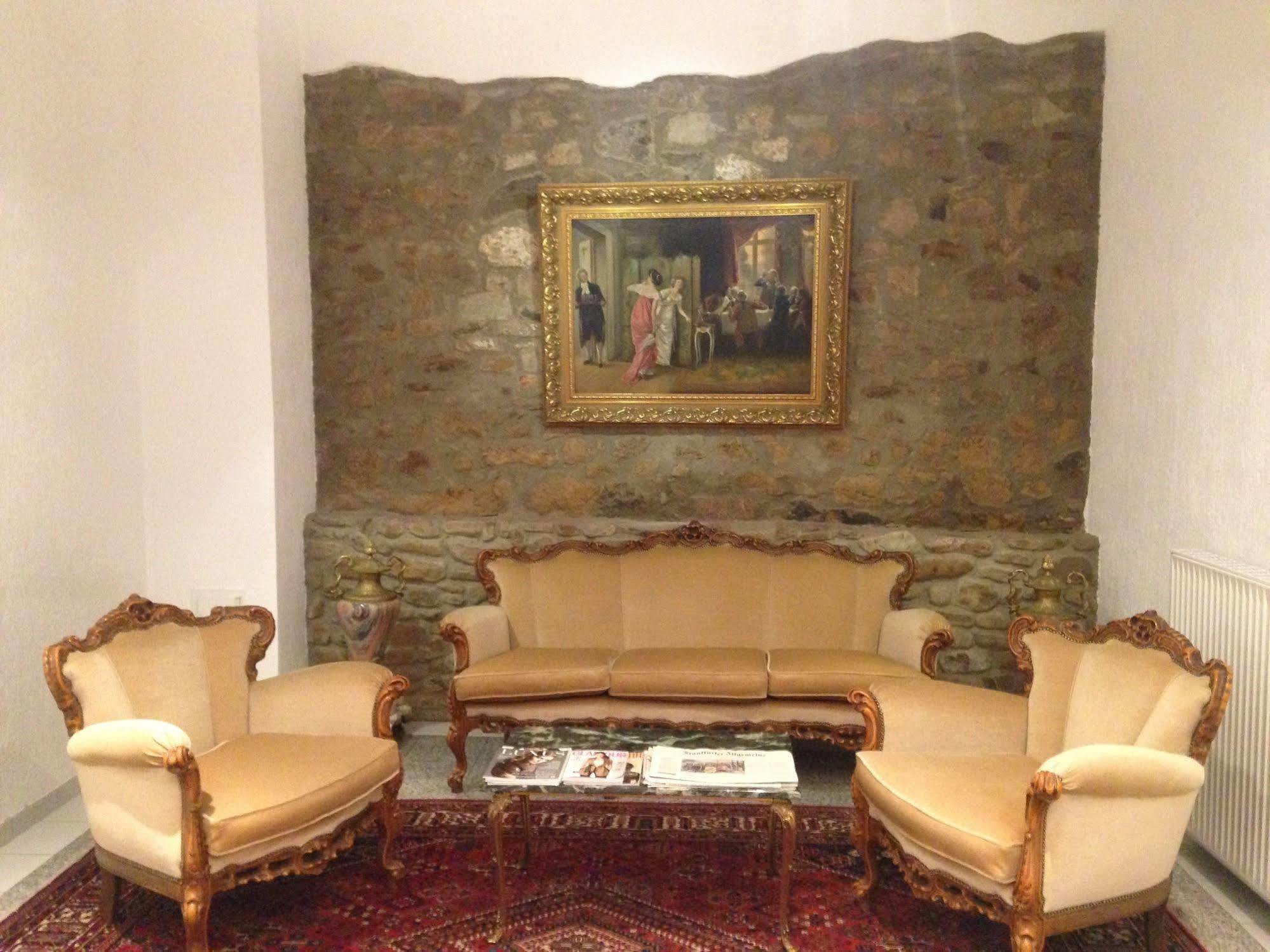 Hotel Erlenbacher Hof Bad Homburg vor der Höhe Esterno foto