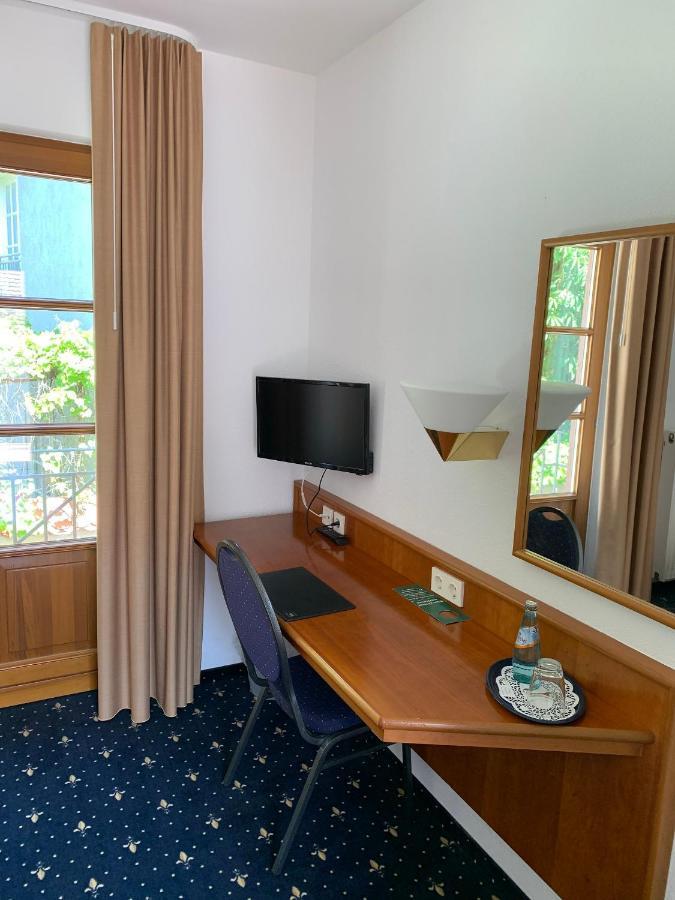 Hotel Erlenbacher Hof Bad Homburg vor der Höhe Esterno foto
